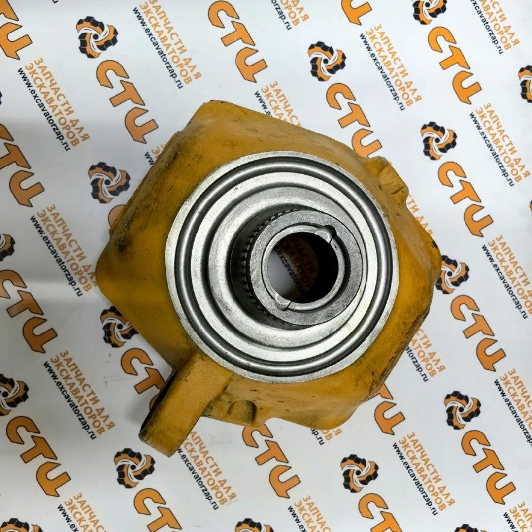 Кулак поворотный 238-5284, 2385284 моста экскаватора погрузчика CAT 434E, 434F, 444E, 444F